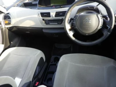 Citroen C4  с аукциона в Японии