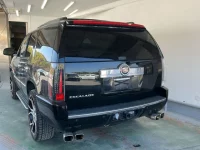 GM CADILLAC ESCALADE лот № 8063 оценка 3.5  с аукциона в Японии 1