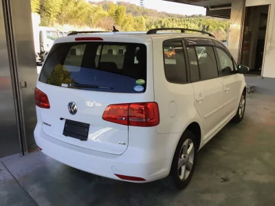 Volkswagen GOLF TOURAN  с аукциона в Японии