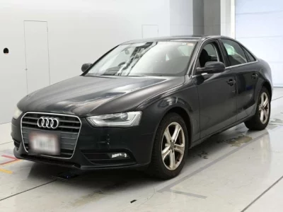 Audi A4  с аукциона в Японии