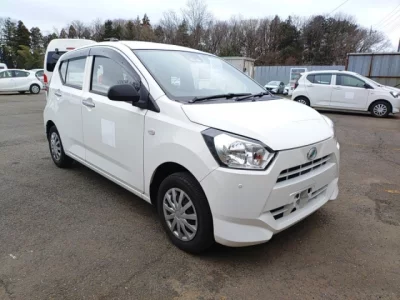 Daihatsu MIRA E S