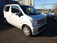 Suzuki WAGON R лот № 32499 оценка 4  с аукциона в Японии 1