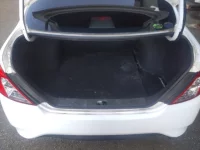 Nissan LATIO лот № 32496 оценка   с аукциона в Японии 6