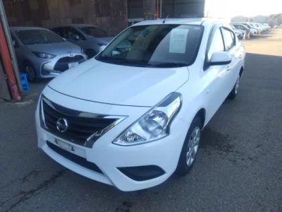 Nissan LATIO