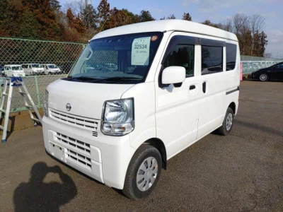 Nissan CLIPPER VAN