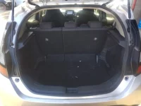 Toyota AQUA лот № 32490 оценка 3.5  с аукциона в Японии 6