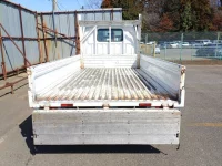 Mazda BONGO лот № 32374 оценка 3.5  с аукциона в Японии 6