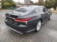Lexus LS лот № 34017 оценка 4  с аукциона в Японии 2