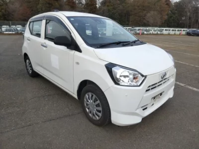 Daihatsu MIRA E S