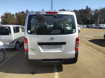 Nissan CARAVAN VAN