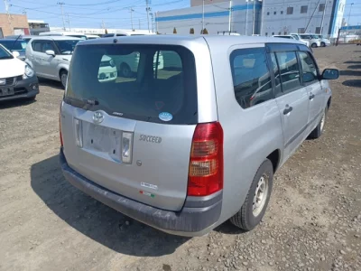 Toyota SUCCEED