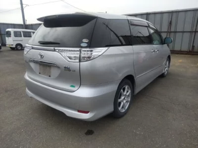 Toyota ESTIMA HYBRID