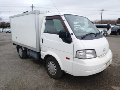 Mazda BONGO  с аукциона в Японии