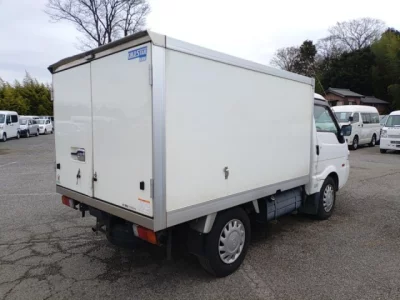 Mazda BONGO  с аукциона в Японии