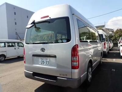 Toyota HIACE VAN  с аукциона в Японии