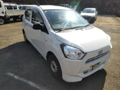 Daihatsu MIRA E S