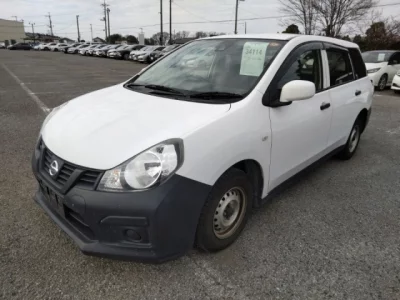 Nissan AD