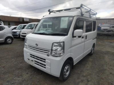 Nissan CLIPPER VAN