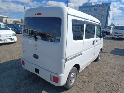 Nissan NV100 CLIPPER