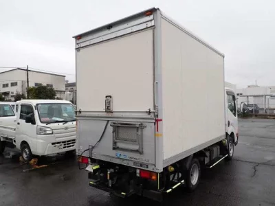 Nissan ATLAS