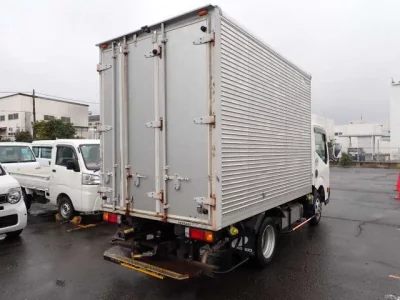 Nissan ATLAS  с аукциона в Японии