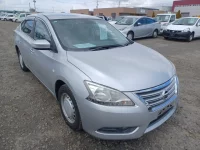 Nissan SYLPHY лот № 30298 оценка 3.5  с аукциона в Японии 1
