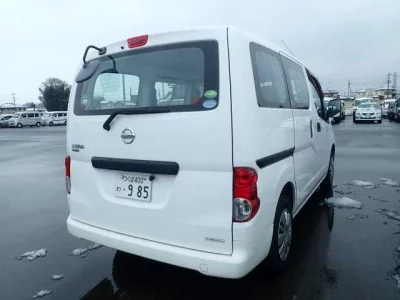 Nissan NV200