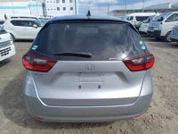 Honda FIT лот № 30320 оценка 3.5  с аукциона в Японии 3