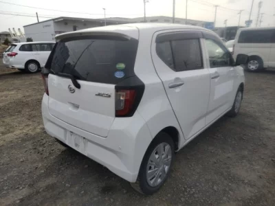 Daihatsu MIRA E S