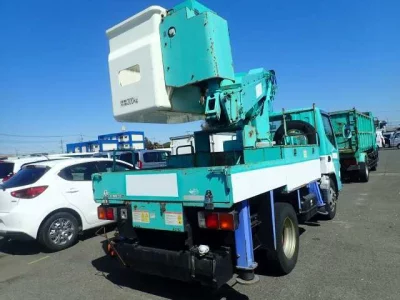 Mitsubishi Fuso Canter