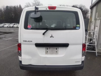 Mitsubishi DELICA