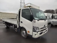 Hino DUTRO лот № 17215 оценка 3.5  с аукциона в Японии 1