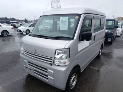 Mitsubishi MINICAB VAN