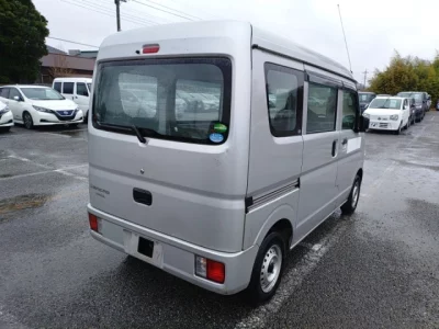 Mitsubishi MINICAB VAN