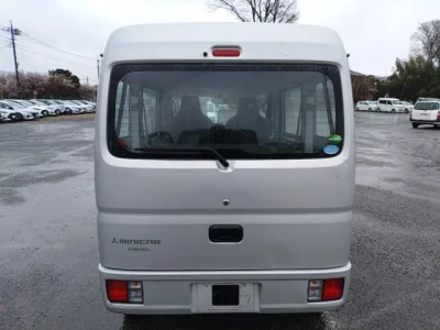 Mitsubishi MINICAB VAN
