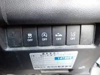 Suzuki SWIFT лот № 43 оценка R  с аукциона в Японии 8