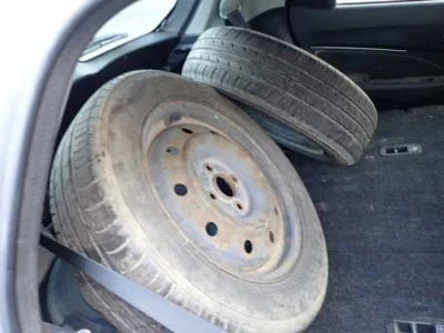 Suzuki SWIFT  с аукциона в Японии