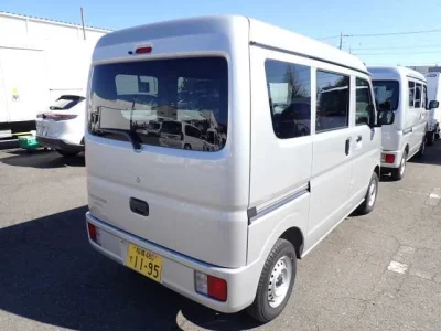 Mitsubishi MINICAB VAN