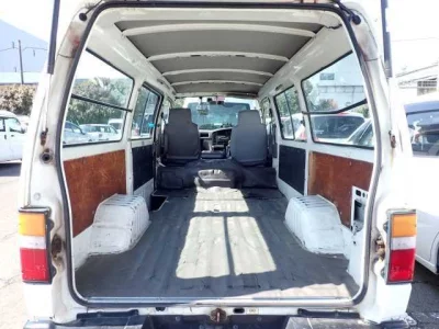 Isuzu FARGO VAN  с аукциона в Японии