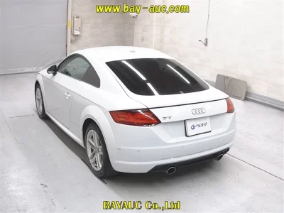 Audi TT  с аукциона в Японии