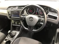 Volkswagen GOLF TOURAN лот № 6256 оценка 4  с аукциона в Японии 5