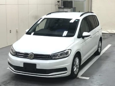 Volkswagen GOLF TOURAN  с аукциона в Японии