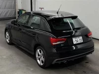 Audi A1 лот № 35006 оценка 4  с аукциона в Японии 1