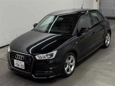 Audi A1  с аукциона в Японии