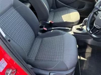 Volkswagen Polo лот № 35007 оценка 4  с аукциона в Японии 6