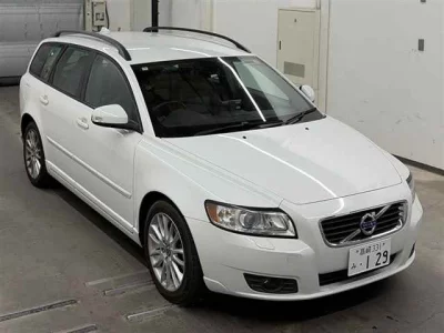 Volvo V50