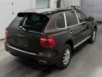 Porsche Cayenne лот № 35043 оценка 4  с аукциона в Японии 4