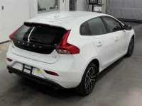 Volvo V40 лот № 35050 оценка 3.5  с аукциона в Японии 4