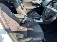 Volvo V40 лот № 35050 оценка 3.5  с аукциона в Японии 6