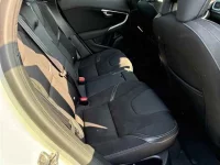 Volvo V40 лот № 35050 оценка 3.5  с аукциона в Японии 7